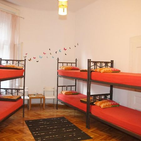 Time Hostel Belgrade Exterior photo