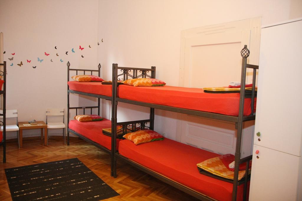 Time Hostel Belgrade Exterior photo
