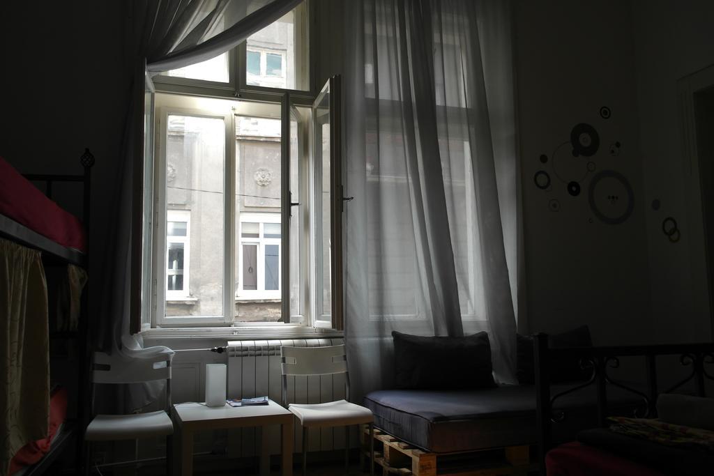 Time Hostel Belgrade Exterior photo
